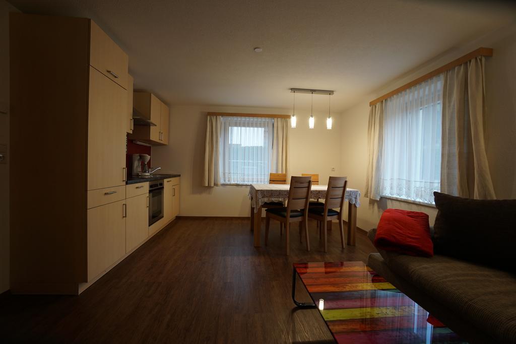 Ferienwohnung Fam.Maria Geiler Heinfels Zimmer foto