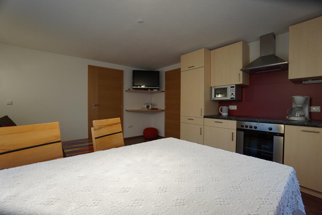 Ferienwohnung Fam.Maria Geiler Heinfels Zimmer foto