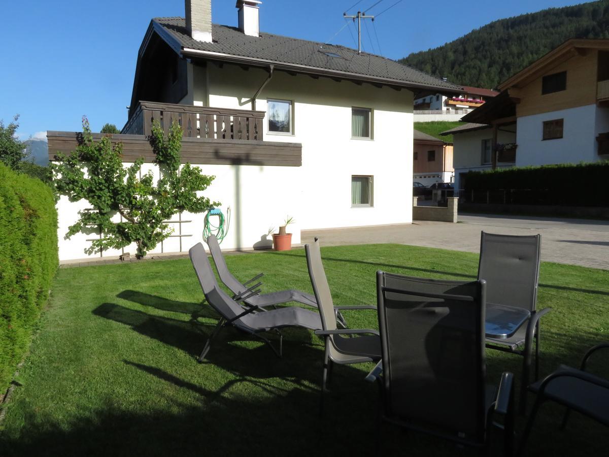 Ferienwohnung Fam.Maria Geiler Heinfels Exterior foto
